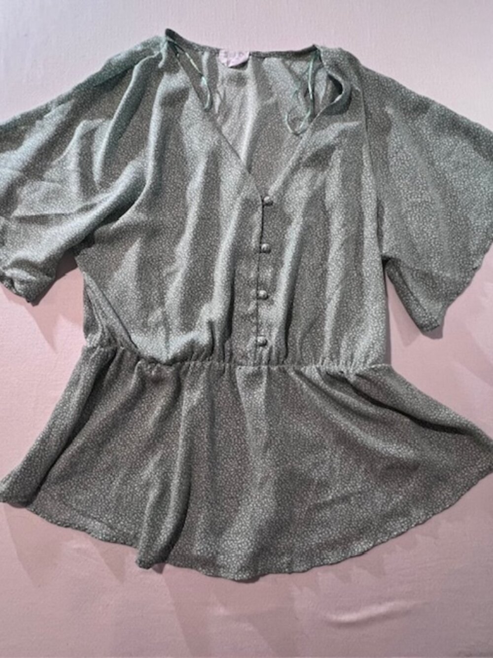 SIENNA SKY‎ green peplum blouse floral v-neck fluttery fairy sleeves Women's XL